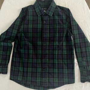 Place Green and Black Plaid Shirt